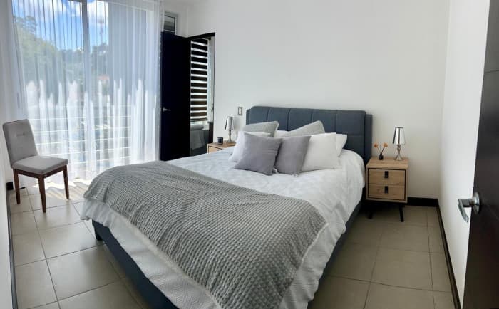 Apartamento en venta en Carretera a El Salvador km 14 - foto 1