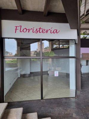 Local Comercial en Vista Muxbal Plaza - foto 1