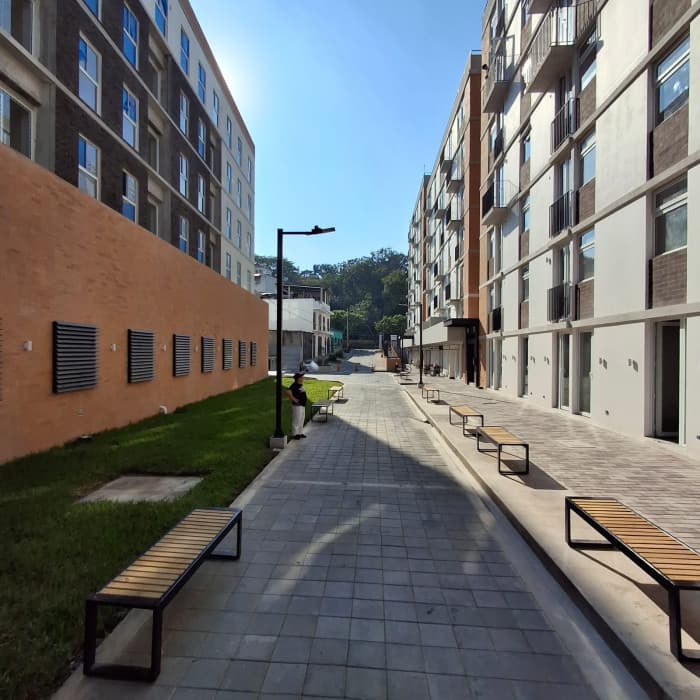 APARTAMENTO EN ALQUILER EN ZONA 1 - foto 1