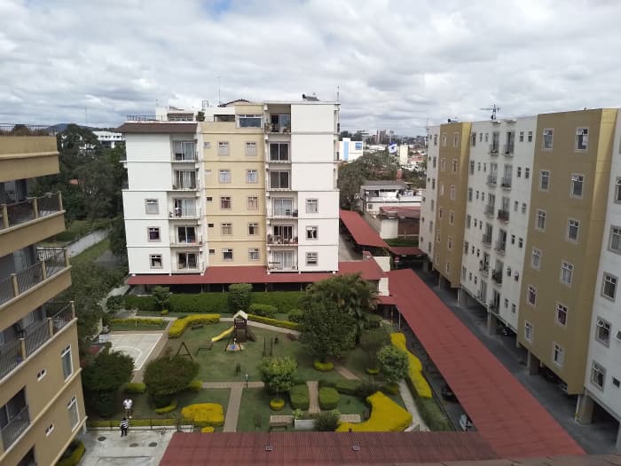 Apartamento en Venta en Las Charcas zona 11 - foto 1