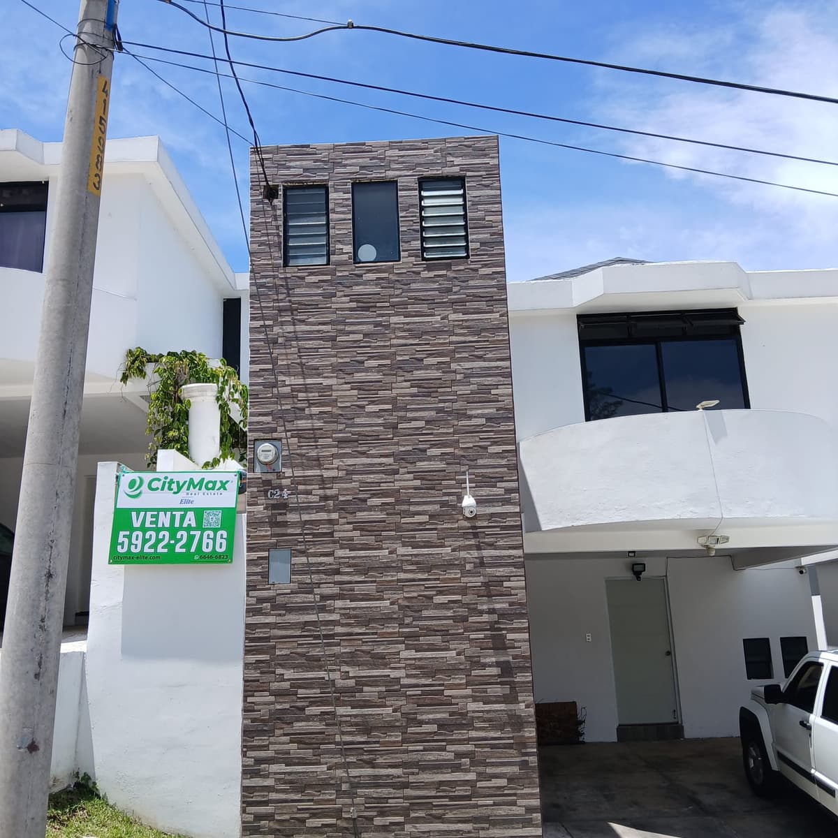 Casa en Villas El Renacer, Carret hacia San Jose Pinula - foto 1