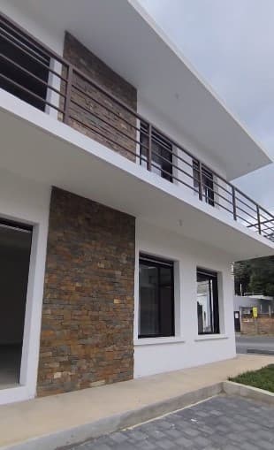 Local comercial en Alquiler en Cristo Rey - foto 1