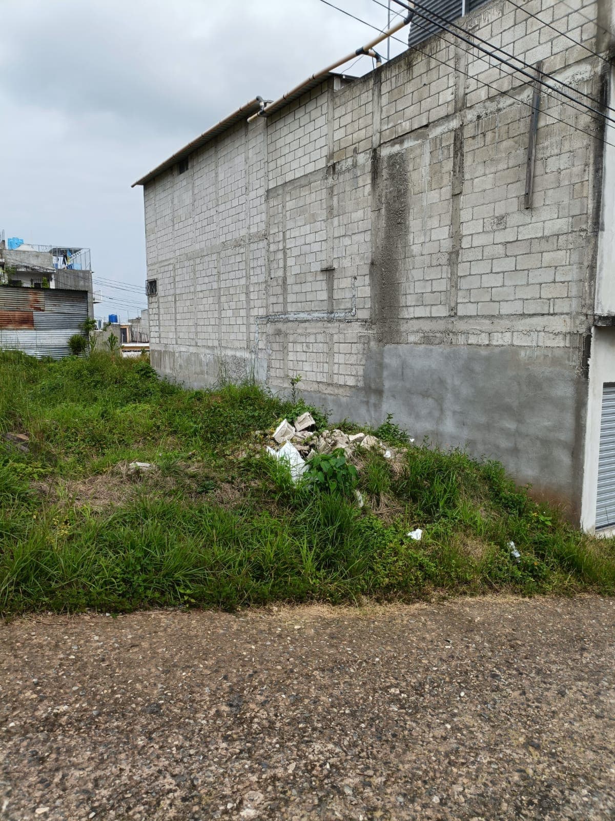 Terreno en venta en zona 18 - foto 1