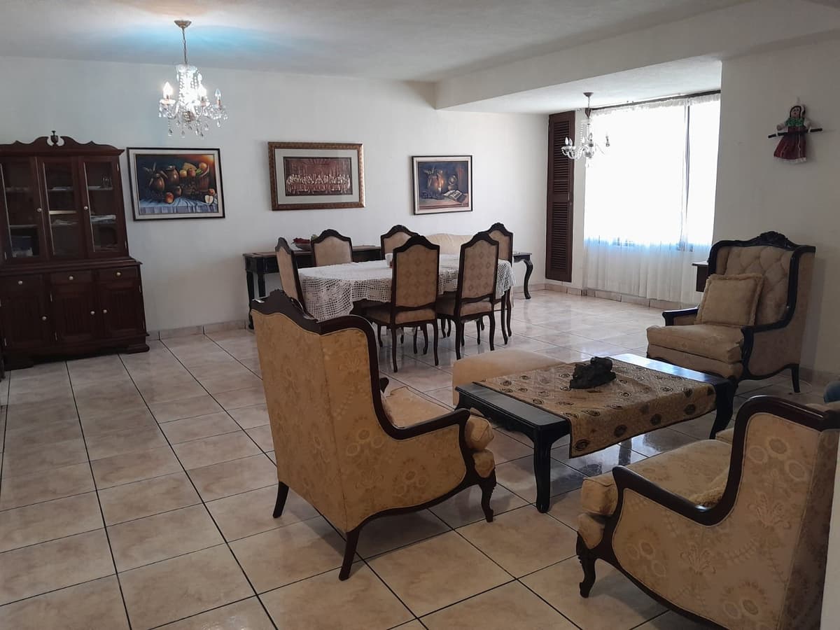 Apartamento Amueblado en Renta en Zona 9 - foto 1
