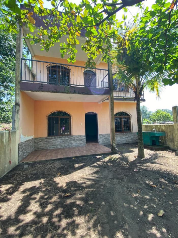 Casa en venta en Cocales, Mazatenango - foto 1