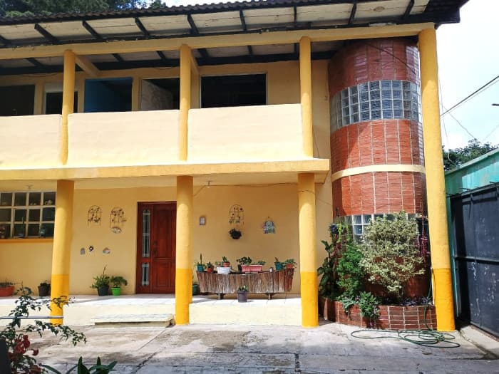 CASA EN VENTA EN CARRETERA A SANTA ELENA BARILLAS  - foto 1