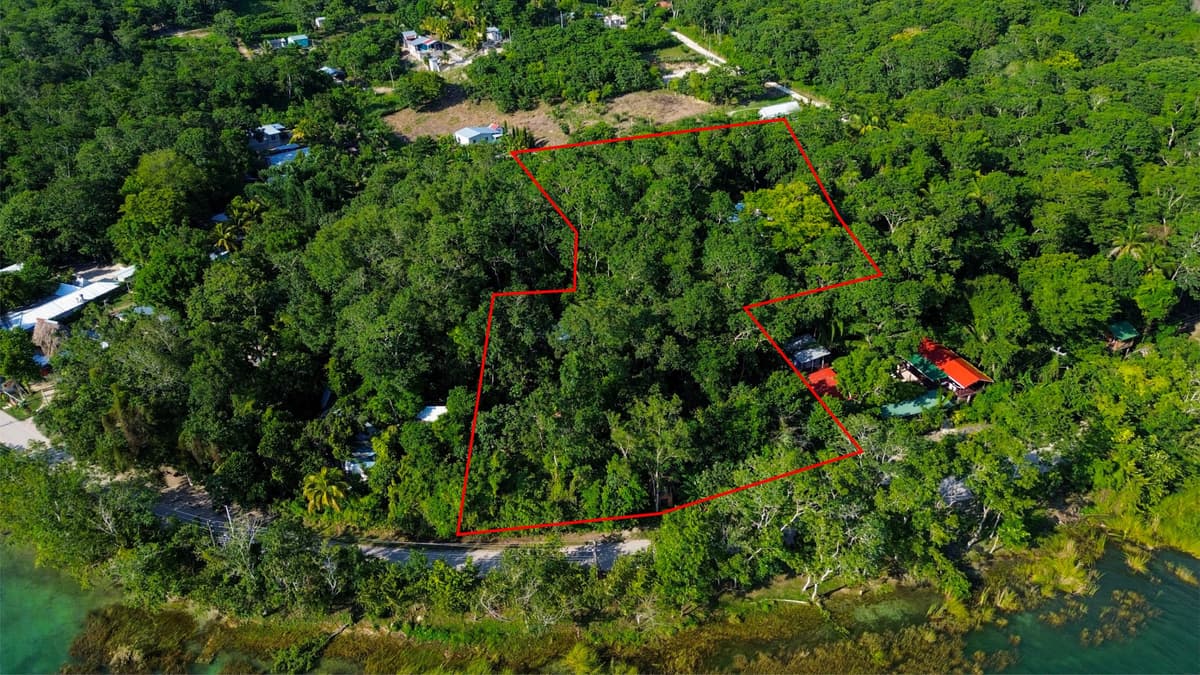 Terreno en Venta El Remate Flores Peten  - foto 1