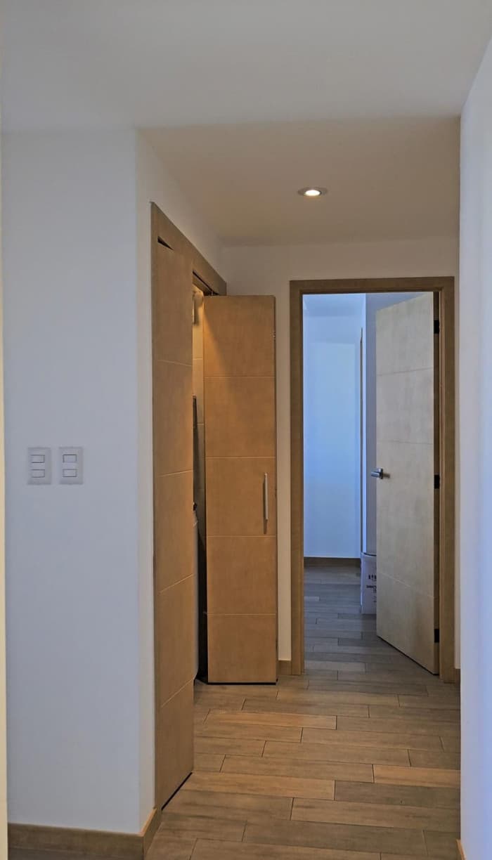 APARTAMENTO EN VENTA ZONA 10 - foto 4