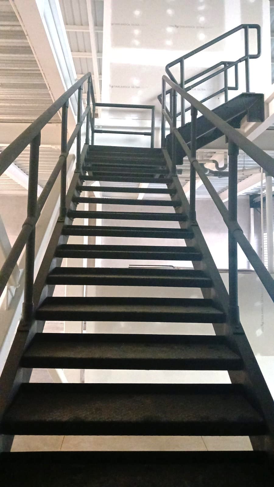 Ofi Bodega en Venta en Carretera a El Salvador - foto 4