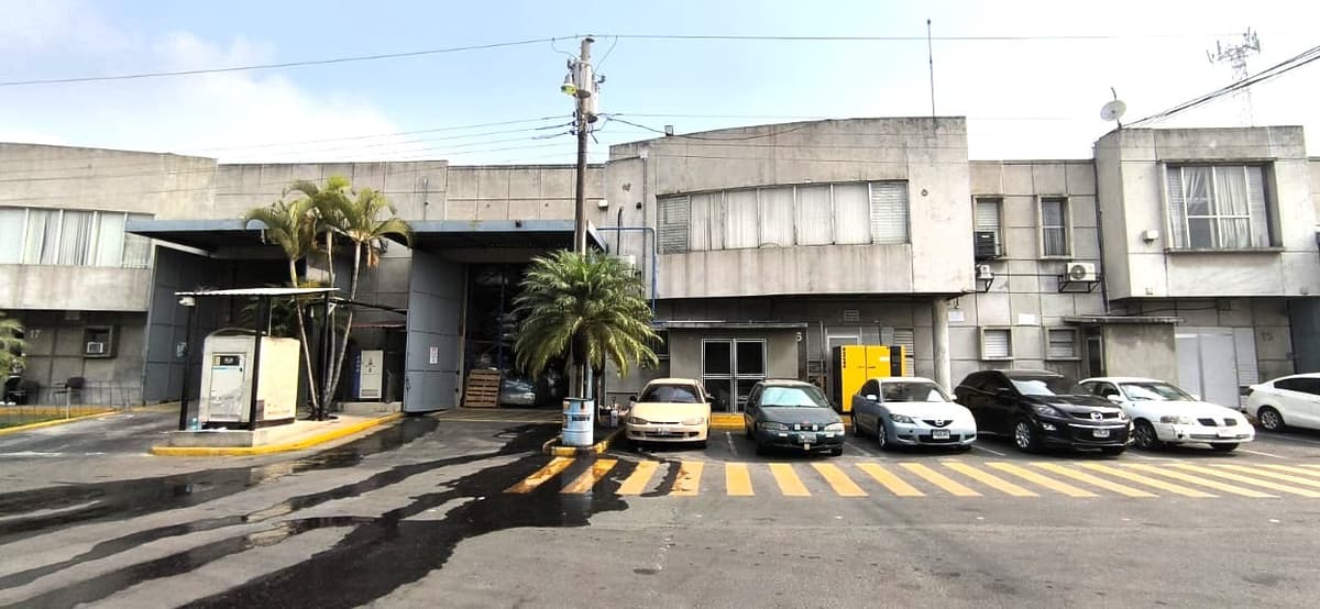 Ofi Bodega en Alquiler en Villa Nueva - foto 2