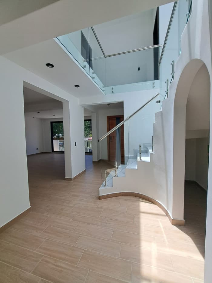 Moderna casa en venta en Terravista km 16.5 CAES - foto 4