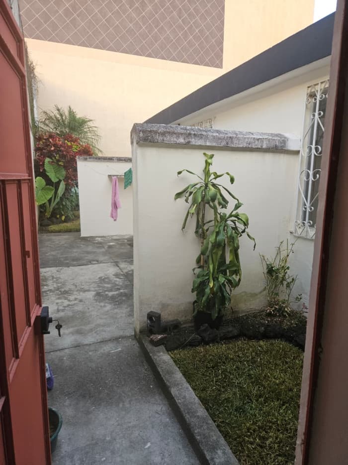 Venta de Casa en Colonia El Maestro de Zona 15 - foto 3