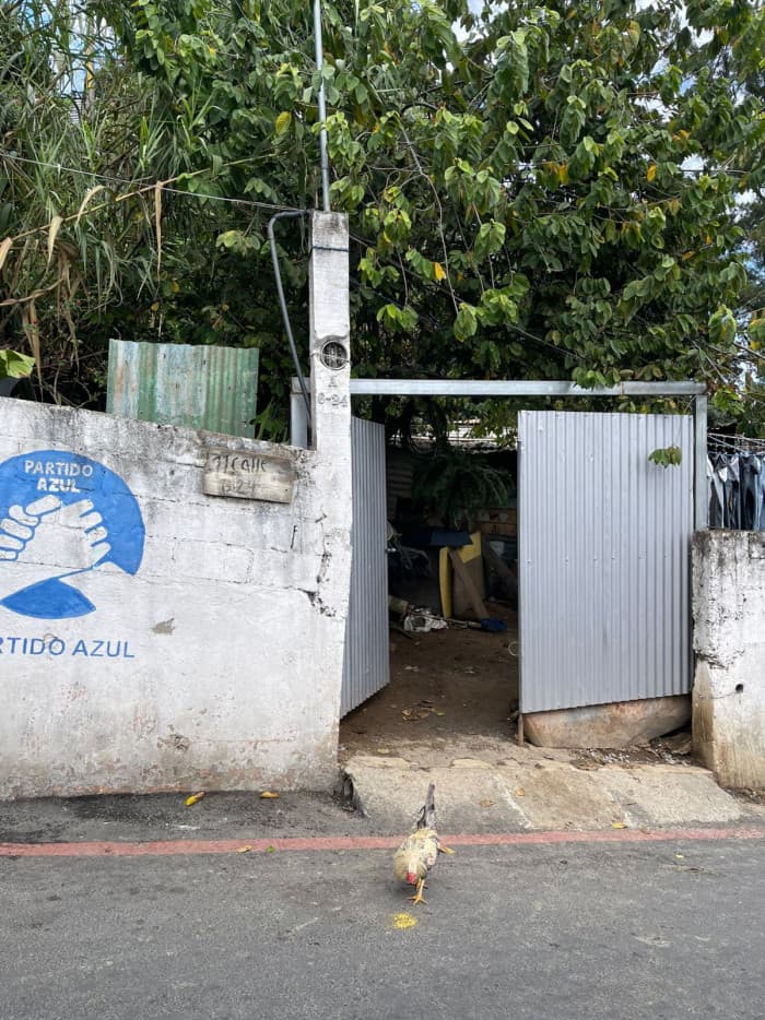Terreno de esquina en venta en zona 1 de Mixco  - foto 4