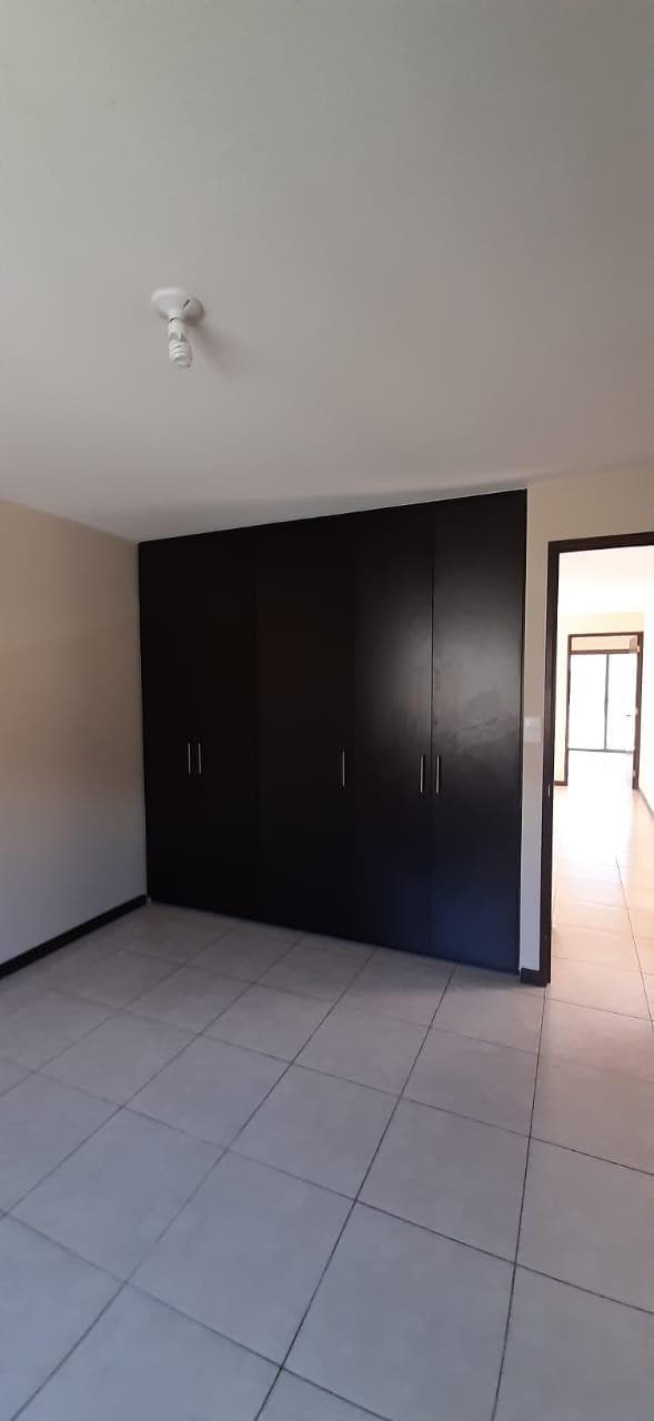 CASA EN VENTA EN CUMBRES DE LA ARBOLEDA - FRAIJANRS - foto 3