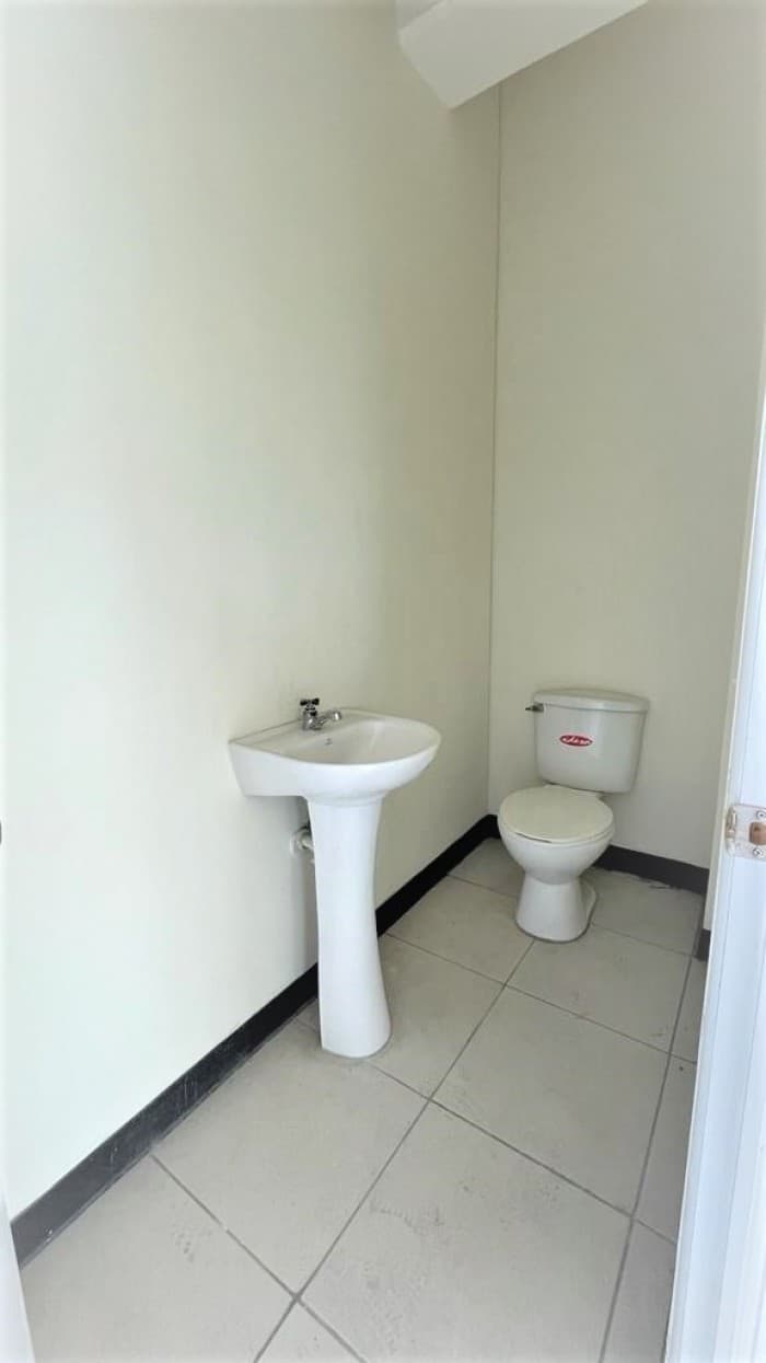 OFICINA COMERCIAL EN RENTA, NARANJO - foto 4
