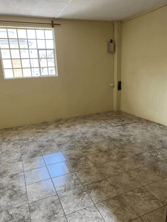 Casa en venta en zona 18 - foto 2