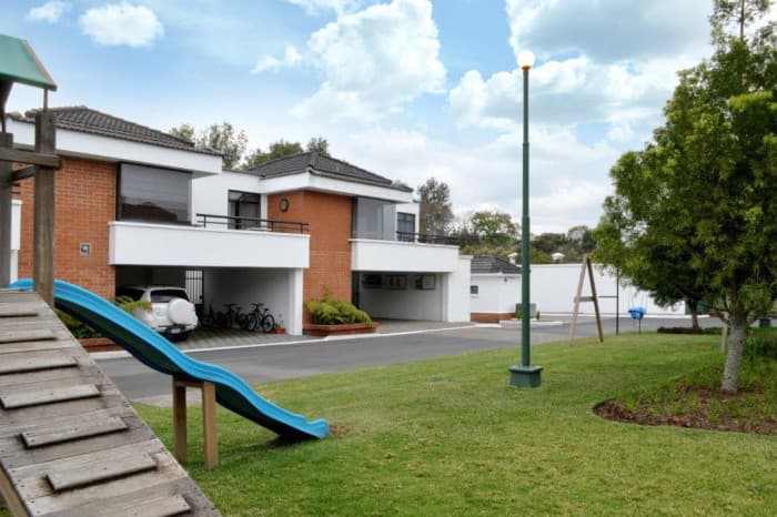 Casa en venta en Villa Canales - foto 3
