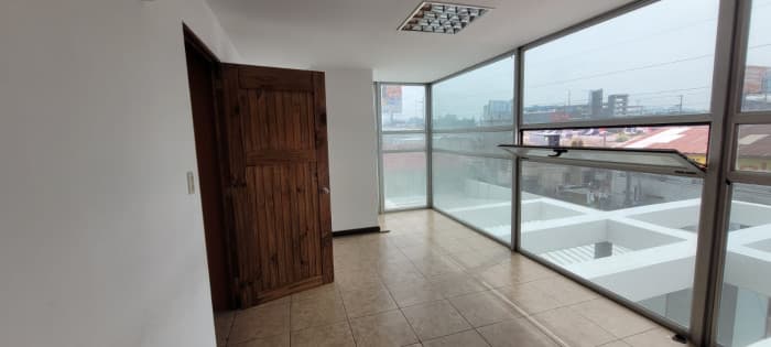 Oficina en renta y venta en Santa Catarina Pinula - foto 2