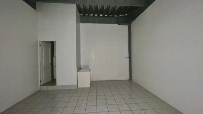 LOCAL COMERCIAL EN EL NARANJO, ZONA 4 MIXCO - foto 4