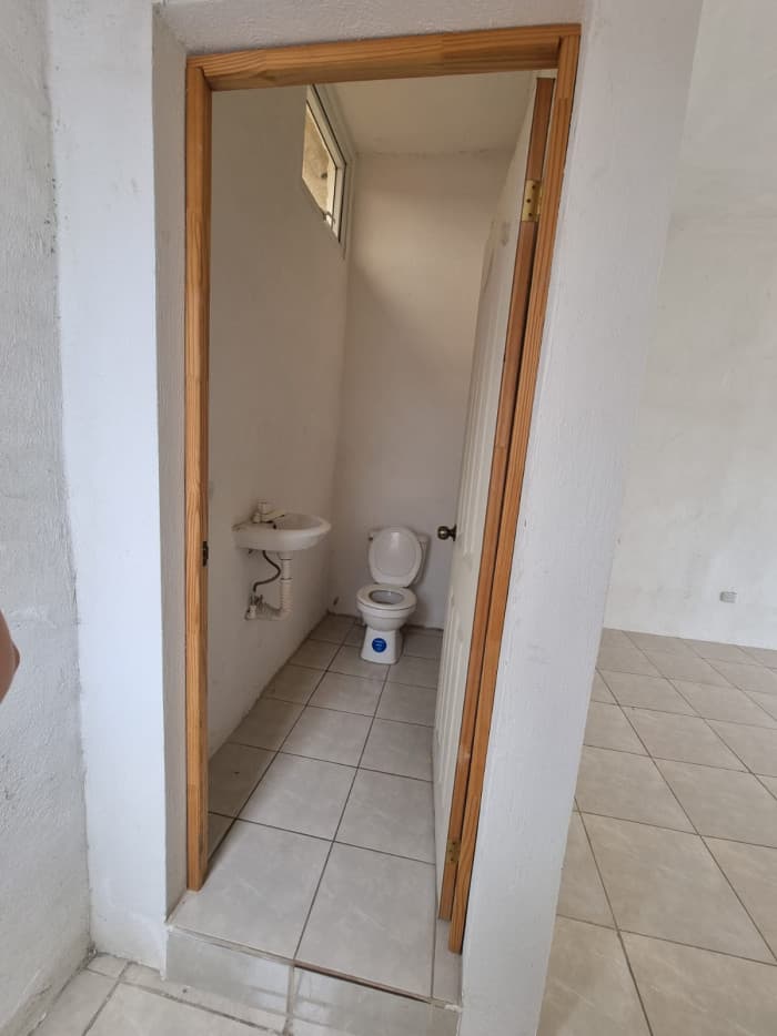 Local Comercial en Alquiler en Sansare - foto 4