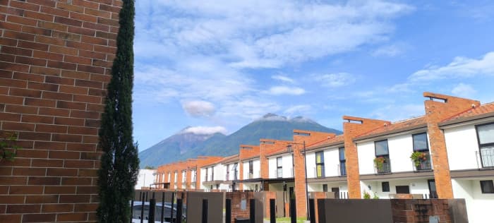 Casa en Condominio Residencial a 1.5 km de Ciudad Vieja - foto 2