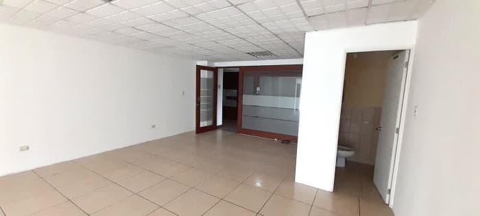 Oficina en Alquiler en Edificio SCENA - Km 16.5 CES - foto 2