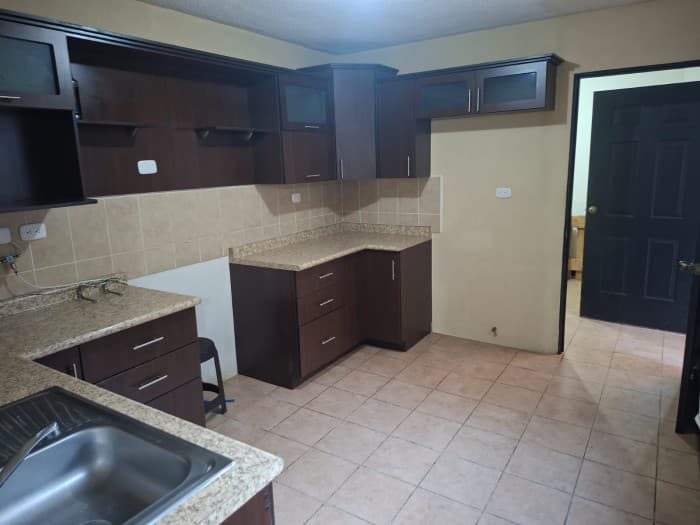 CASA EN ALQUILER EN SAN JOSE PINULA - MONTECRISTO - foto 3