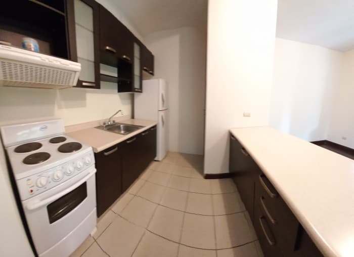 Rento apartamento en condominio Carretera a El Salvador - foto 4