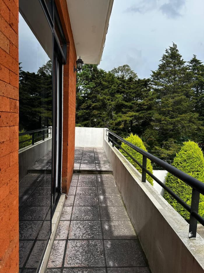 CASA EN VENTA EN BOSQUE ESCONDIDO - foto 2