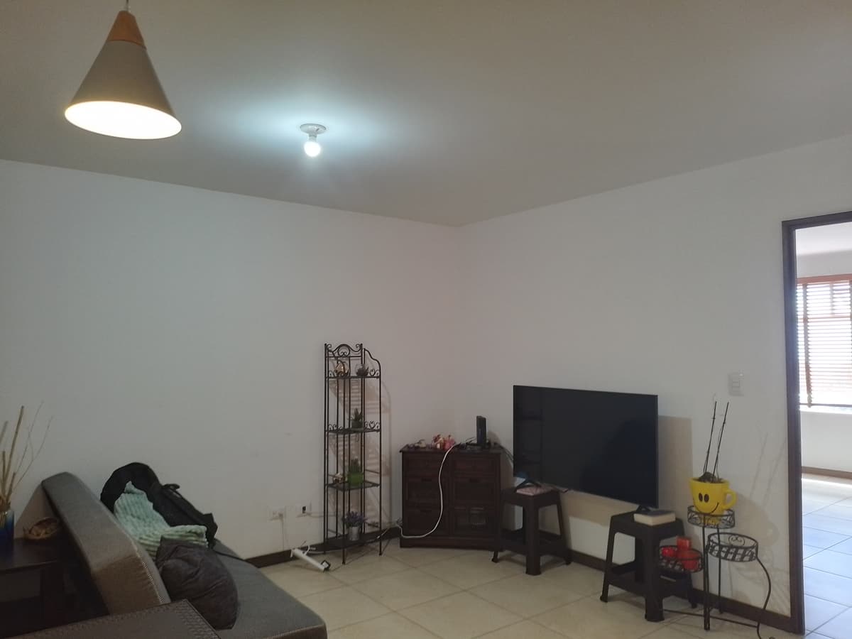 Apartamento en Venta en Las Charcas zona 11 - foto 3