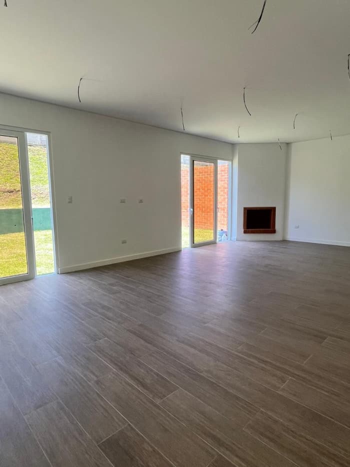 EXCLUSIVA CASA EN VENTA CONDOMINIO BUENAFUENTE - foto 2