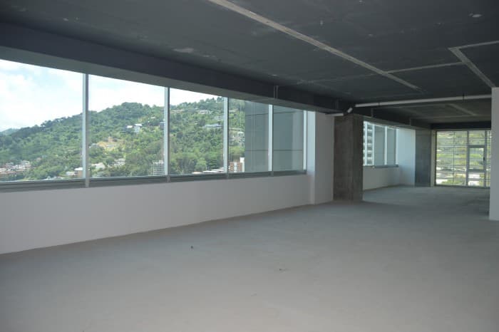 Oficina en renta Vista Hermosa zona 15 edificio nuevo   - foto 2