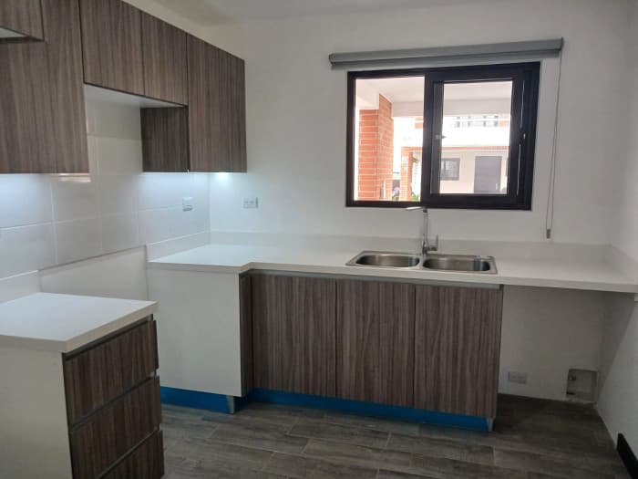 CASA A ESTRENAR EN ALQUILER EN FRAIJANES - foto 3