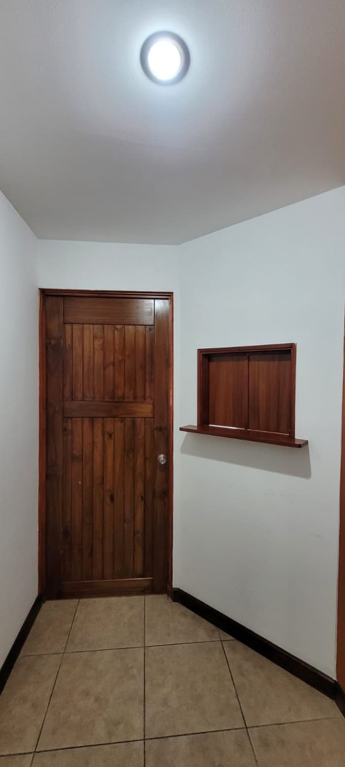Oficina en renta y venta en Santa Catarina Pinula - foto 4