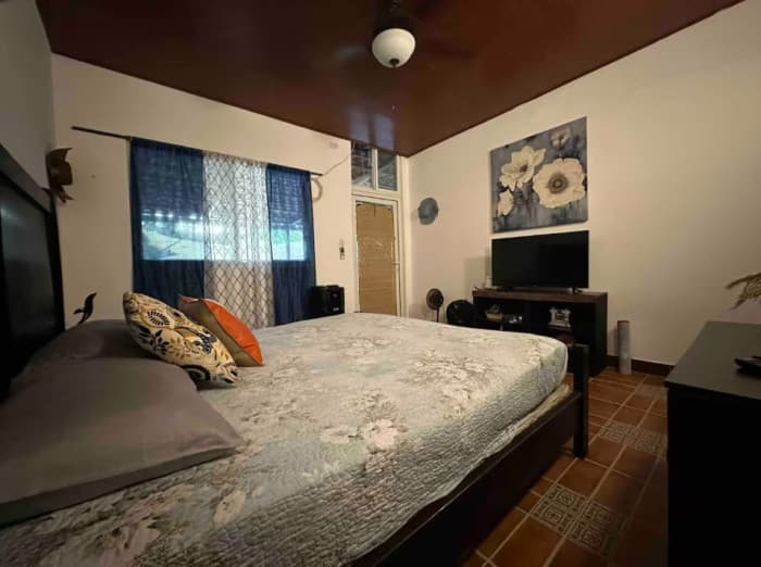 Venta de Casa de Playa en Lagunas de Monterrico - foto 3