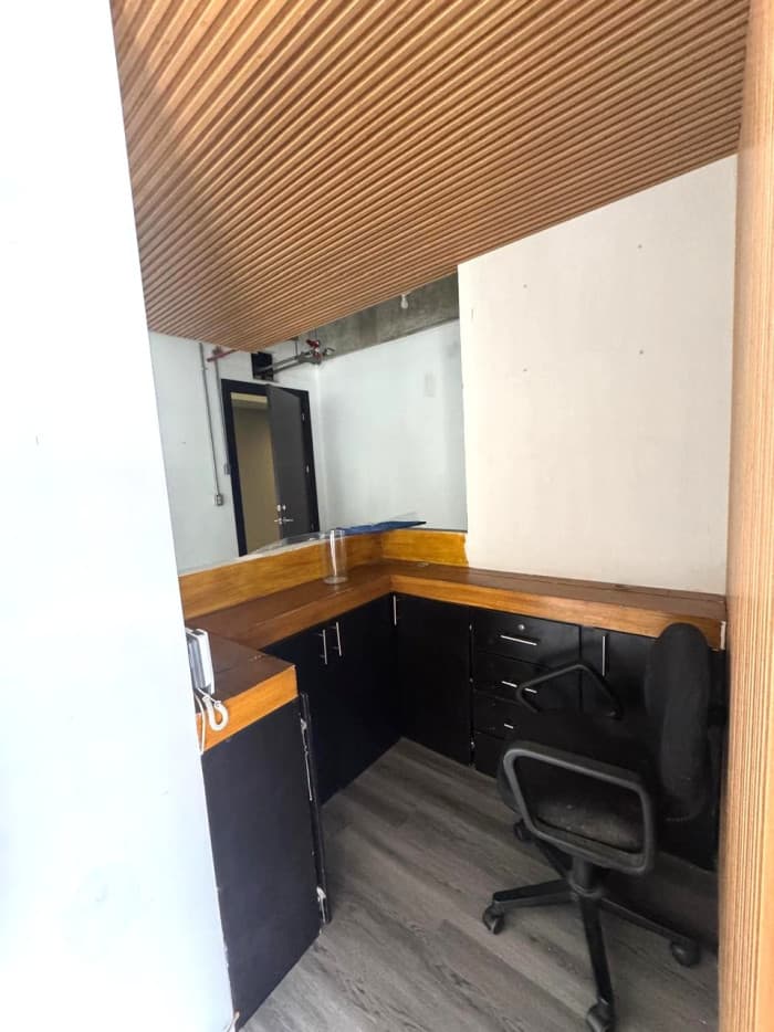 OFICINA EN ALQUILER EN ZONA 10  - foto 4