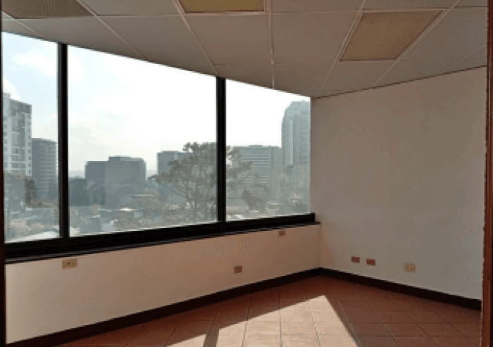 Alquiler de Oficina en Zona 10 - foto 2