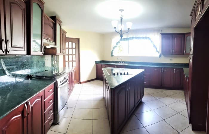 Casa en venta en San Lazaro para inversión Rentada  - foto 3