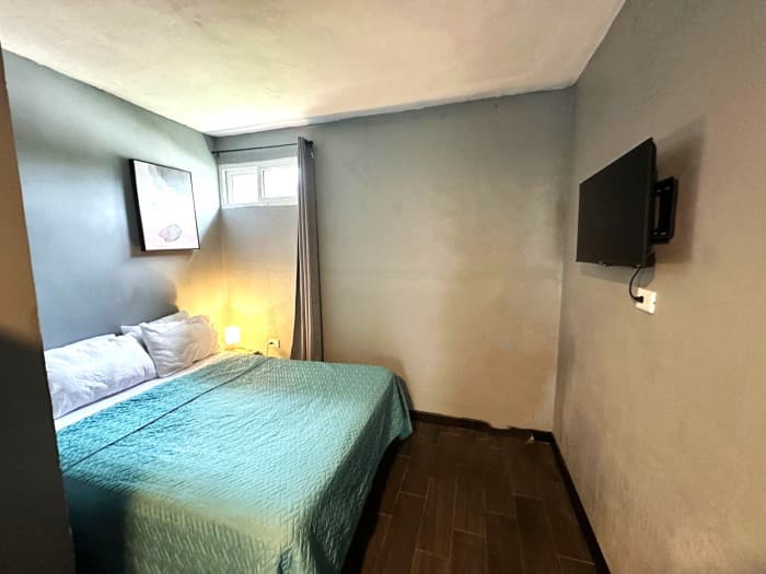 Alquiler de Apartamento Amueblado en Zona 10 - foto 3