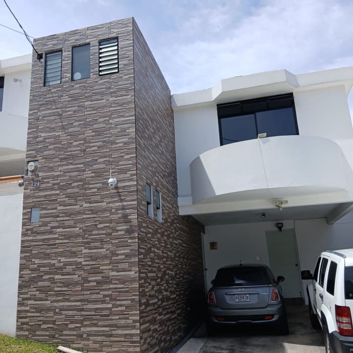 Casa en Villas El Renacer, Carret hacia San Jose Pinula - foto 2