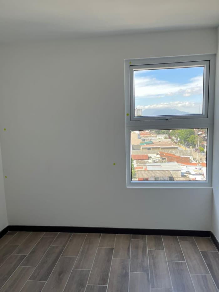 Venta de Apartamento en Torre Vertical, Zona 12 - foto 7