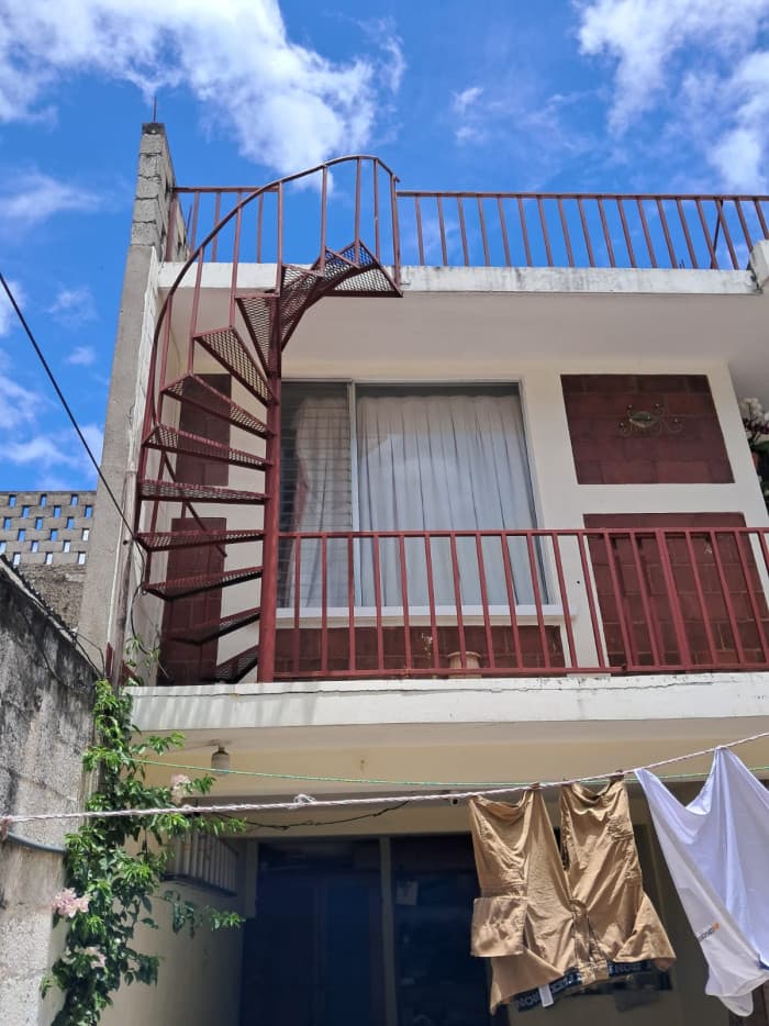 Casa sola en residencial en Mixco Santa Marta.  - foto 11