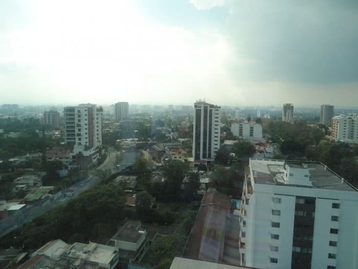 OFICINA EN RENTA EN ZONA 15 VISTA HERMOSA GUATEMALA - foto 4