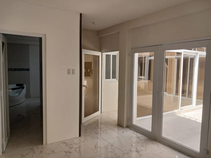 CASA REMODELADA EN VENTA EN ZONA 1 - foto 7