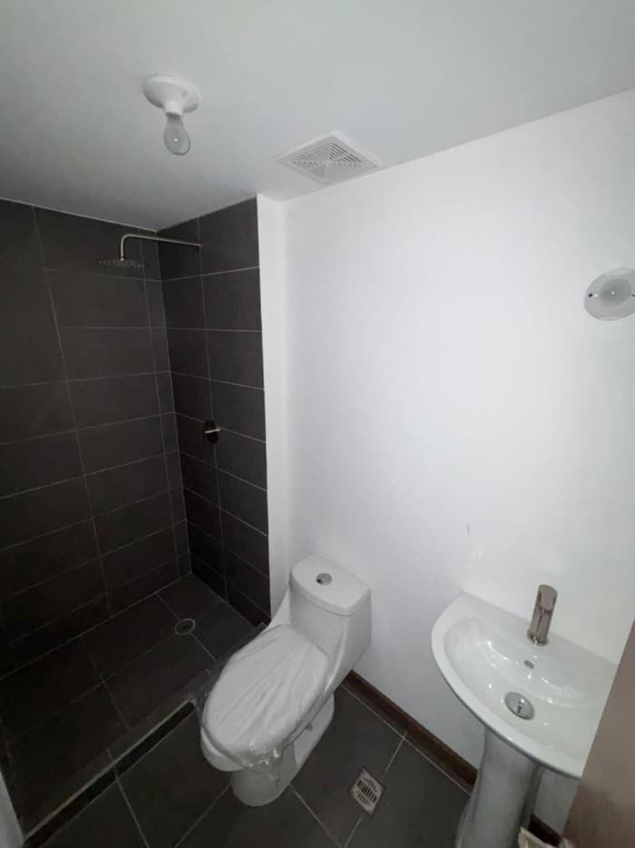 APARTAMENTO EN VENTA EN ZONA ZONA 12 - foto 9