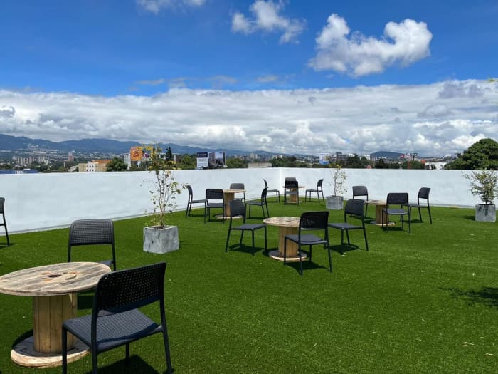 Venta de Apartamento en Torre Vertical, Zona 12 - foto 2