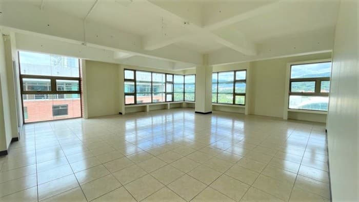 OFICINA COMERCIAL EN RENTA, NARANJO - foto 2