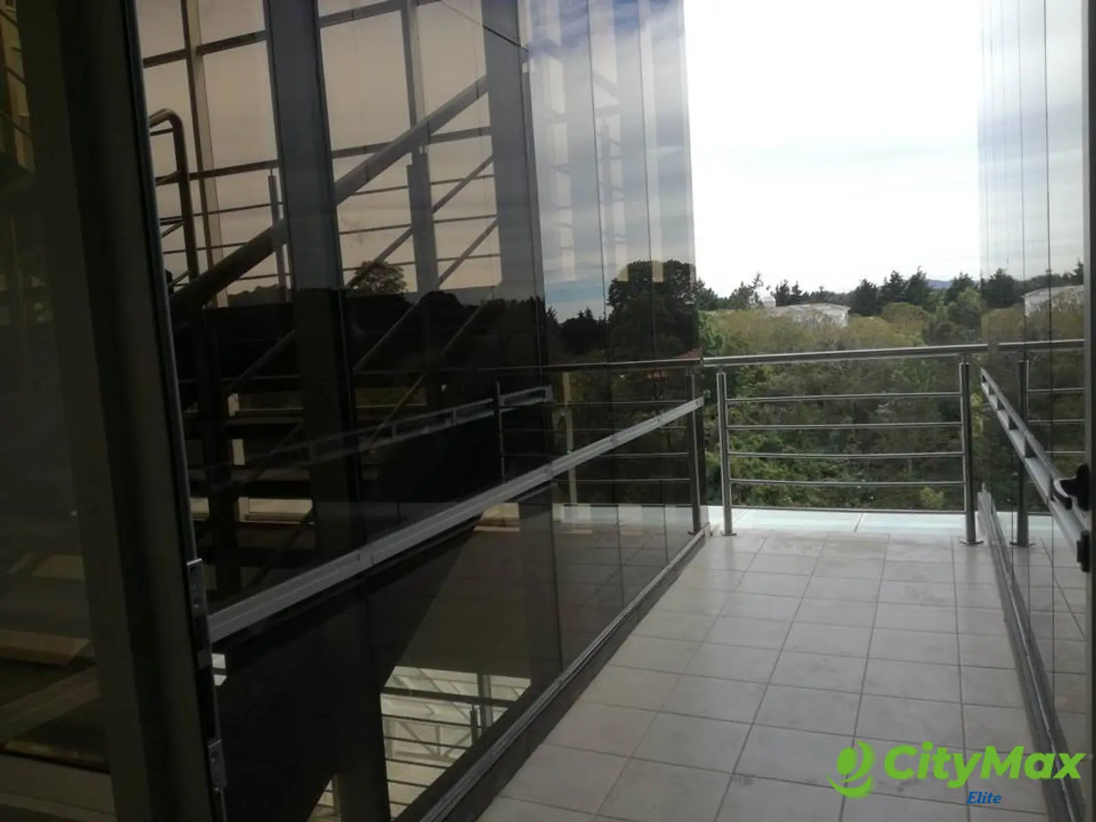 PLAZA GUADALUPE - CENTRO DE NEGOCIOS - foto 4