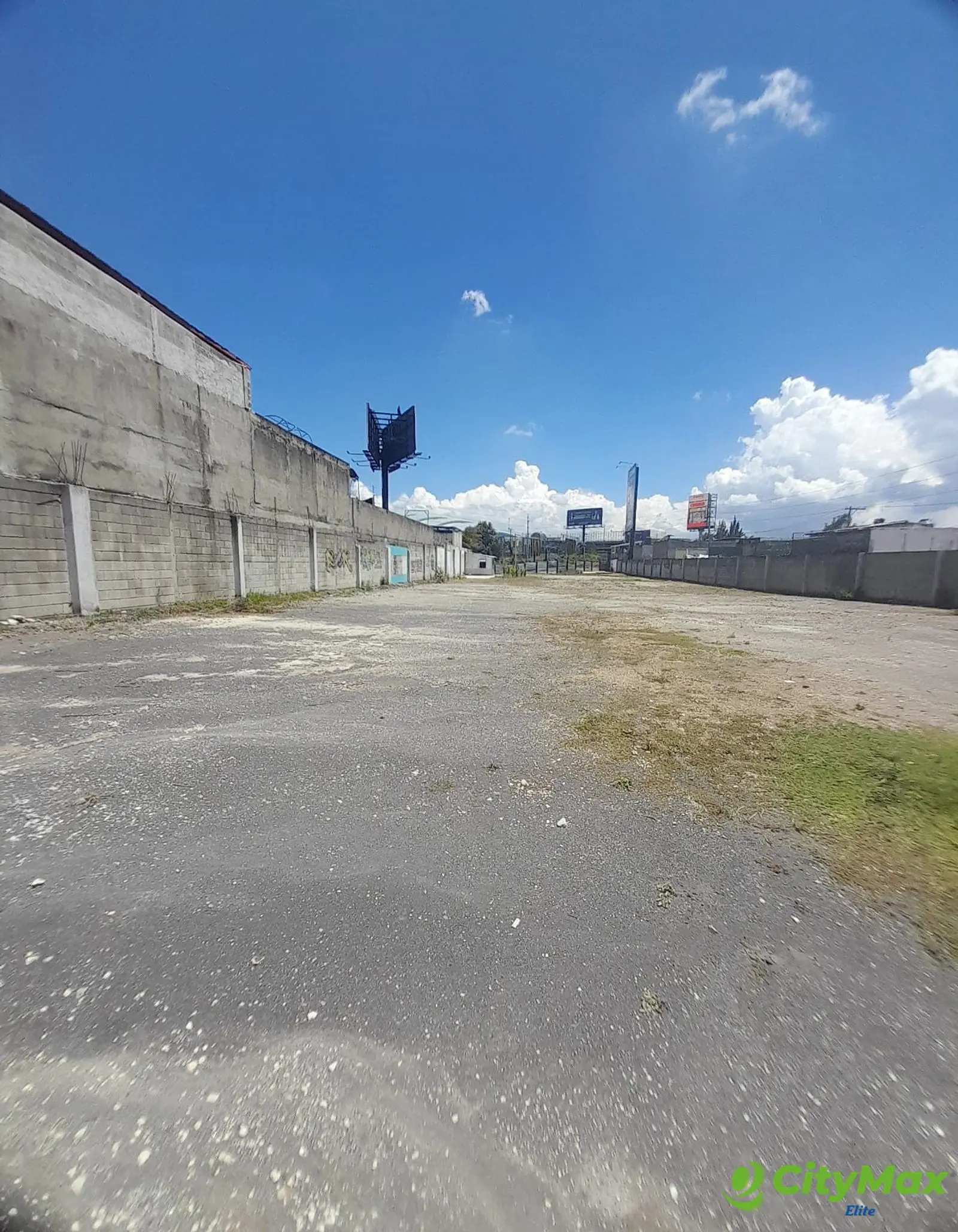Terreno en renta en San Cristobal  - foto 1