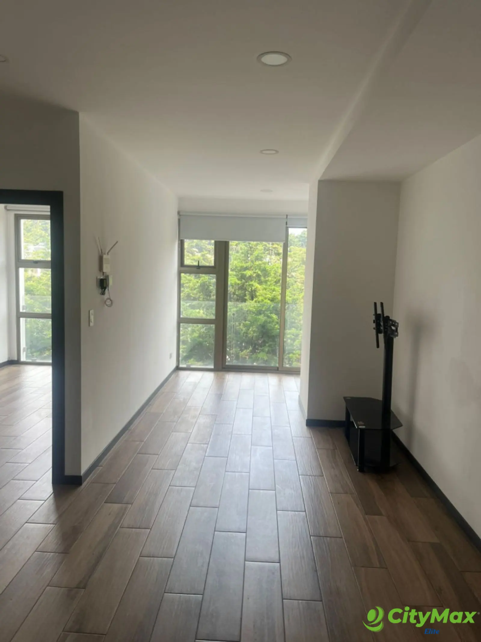  Apartamento c/Línea Blanca en Venta en Muxbal  - foto 1